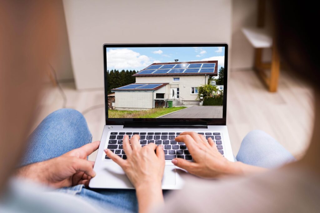 Co przyniesie rok 2025 w finansowaniu paneli fotowoltaicznych-