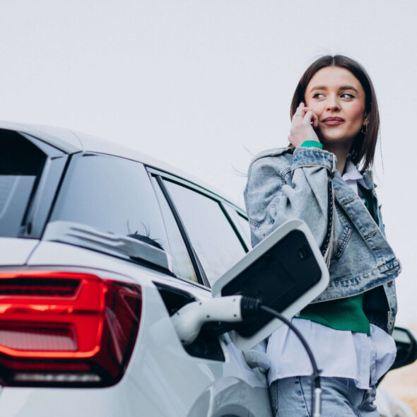 Leasing samochodu elektrycznego a odliczenie VAT – co warto wiedzieć